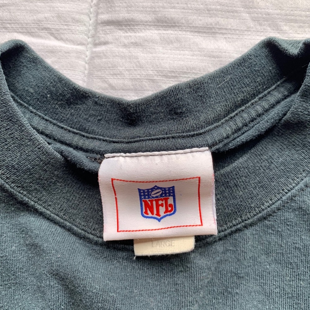 Raiders t shirt